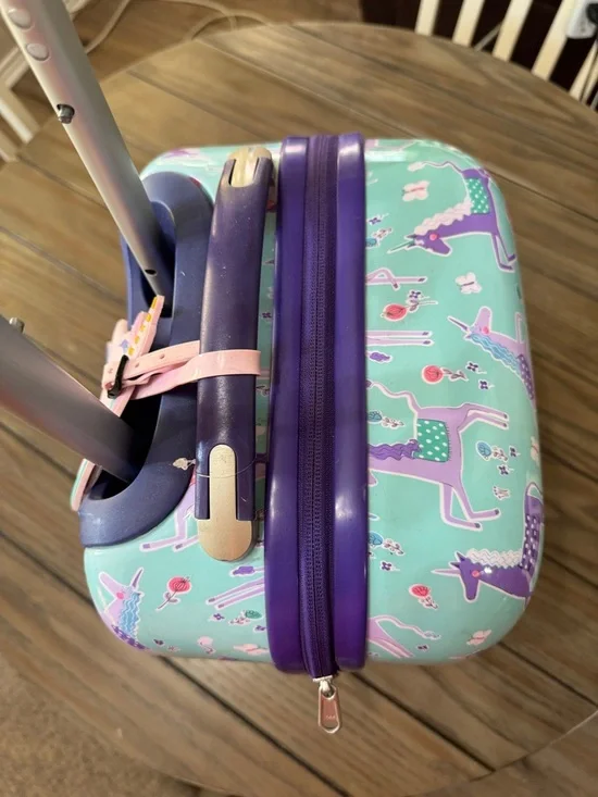 Pottery Barn Kids Girls Mackenzie Unicorn Hard Sided Spinner Travel Suit Case. - Picture 8 of 16